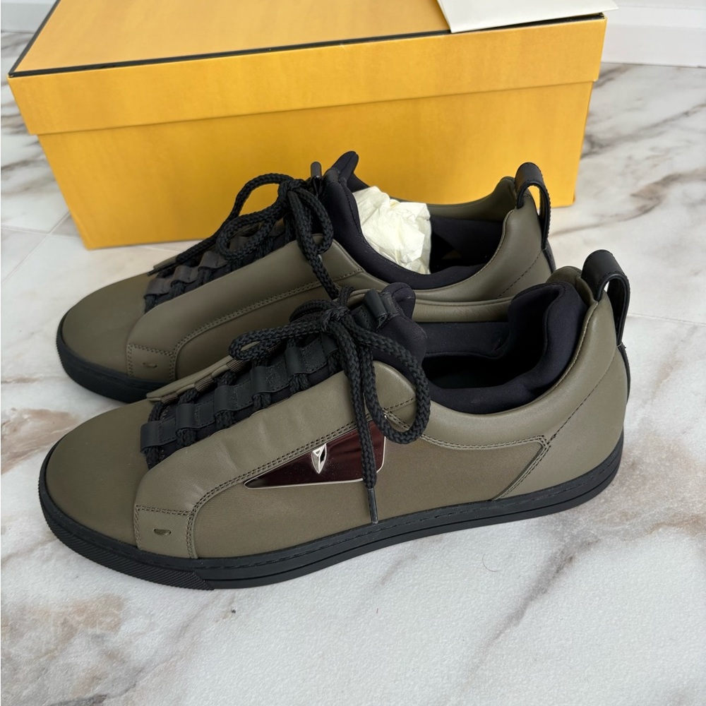✨ Fendi Roma Sneakers | New | Men’s 5 / Women’s 8 | Box Included - Picture 5 of 16